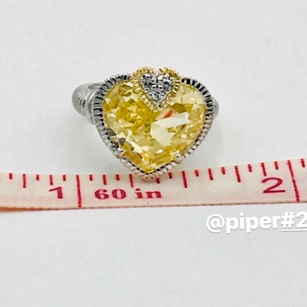 Judith Ripka JR TWO Canary Crystal & White Sapphire “Lola” Heart-shaped Ring - Picture 9 of 11